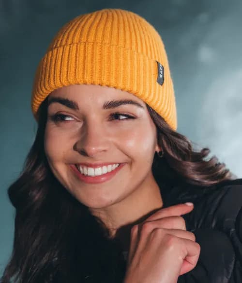 LOGO FISHERMAN BEANIE.