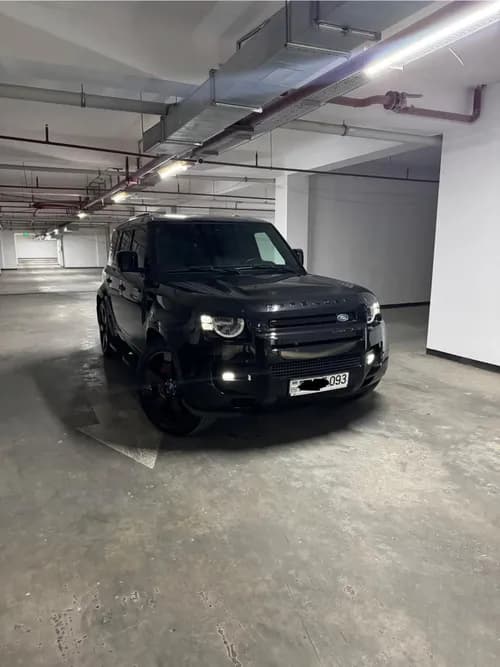 Land rover defender 2025