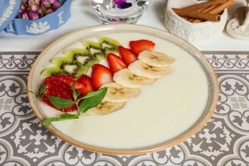 Meyvə ilə manna sıyığı